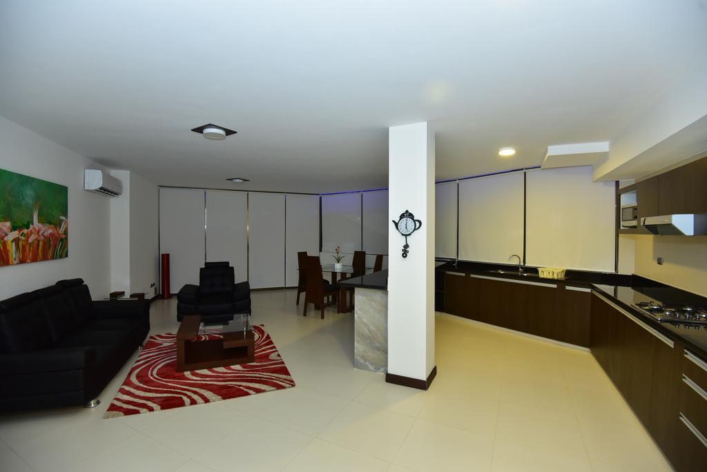 Mai Suites Apart Hotel Santa Cruz de La Sierra Exterior foto